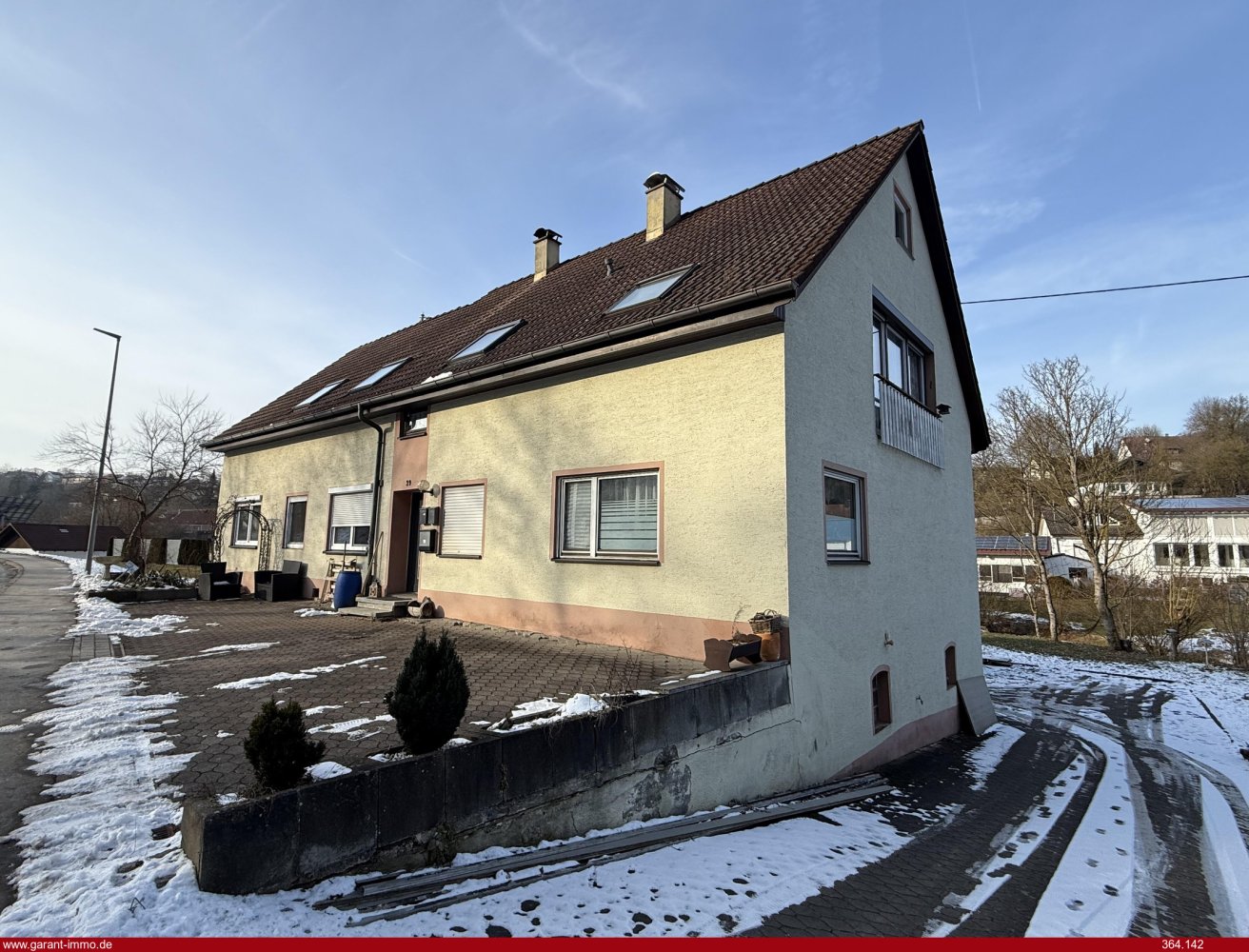 Adosado de 5 dormitorios en Reutlingen, Germany No. 1756