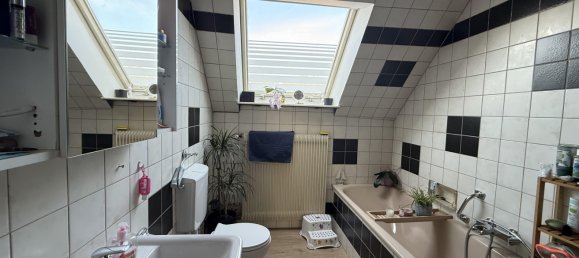 Adosado de 5 dormitorios en Reutlingen, Germany No. 1756 3