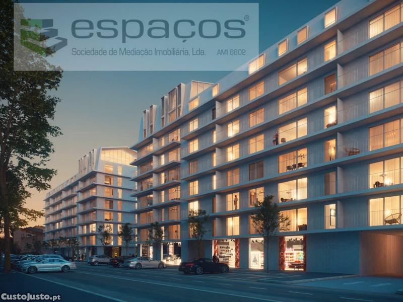 3 chambres Duplex à Lisbon, Portugal No. 122997