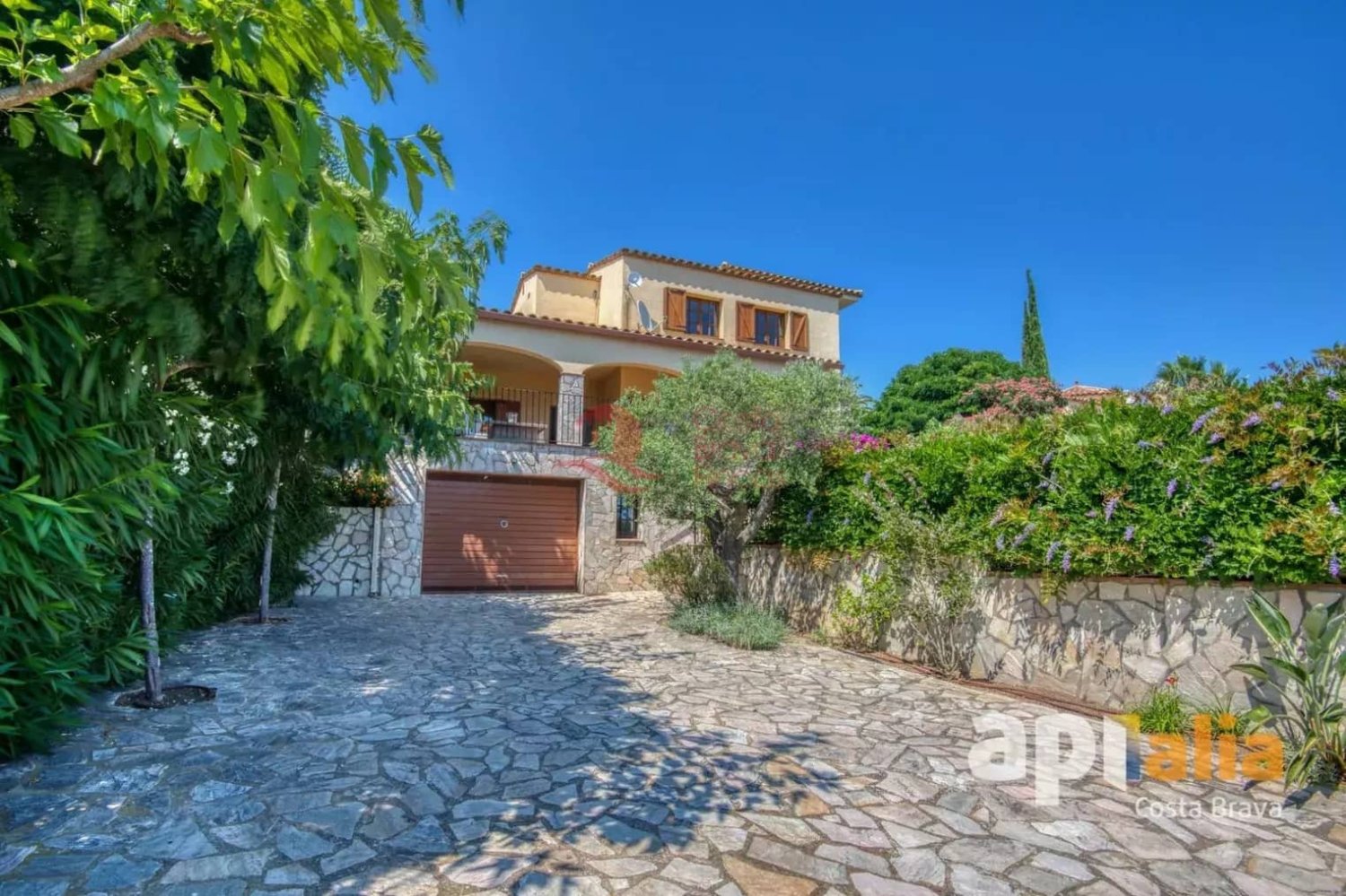 Дом с 4 спальнями в Калонже, Испания № 248038