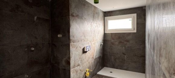 4 bedrooms Villa in Corroios, Portugal No. 115131 7