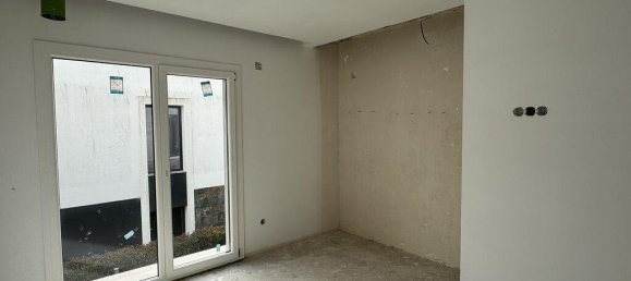 4 bedrooms Villa in Corroios, Portugal No. 115131 16