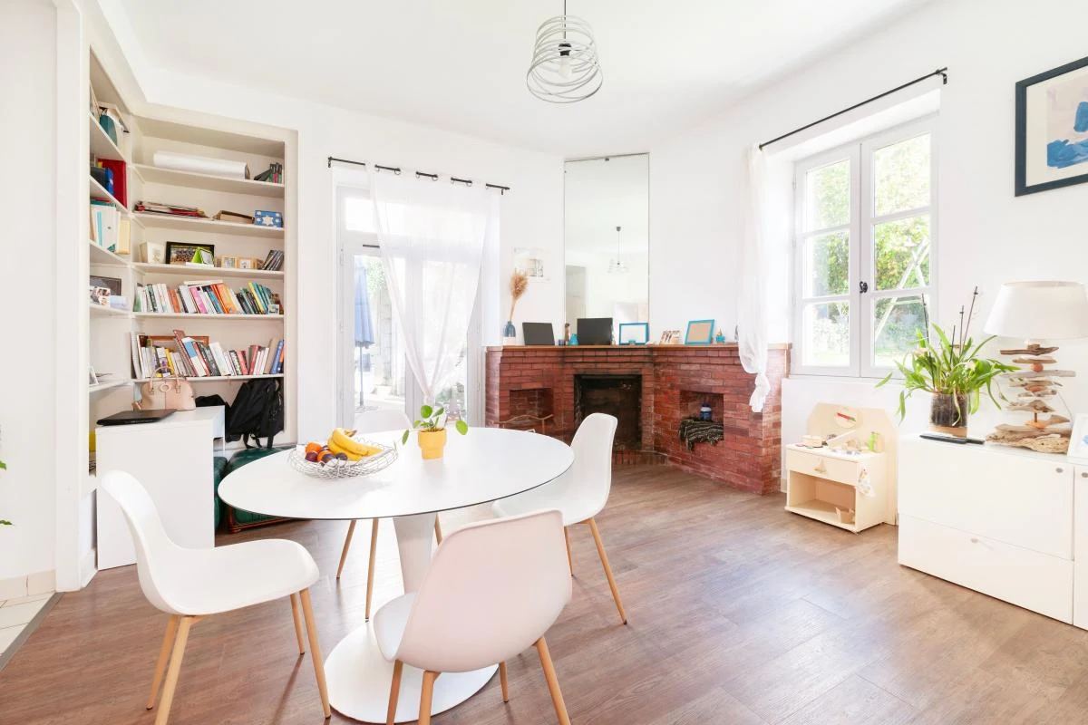 4 bedrooms House in Saint-Sever, France No. 352785