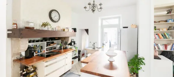 4 bedrooms House in Saint-Sever, France No. 352785 3