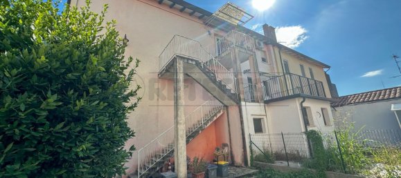 9-salle Maison à Udine, Italy No. 276295 4