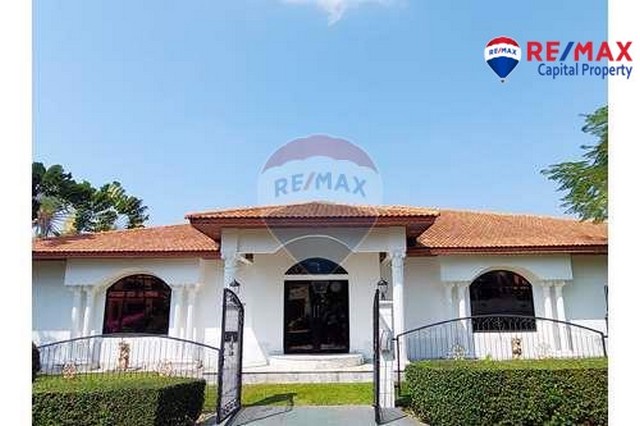 5 Schlafzimmer Cafe / Restaurant in Pattaya, Thailand, Nr. 12858