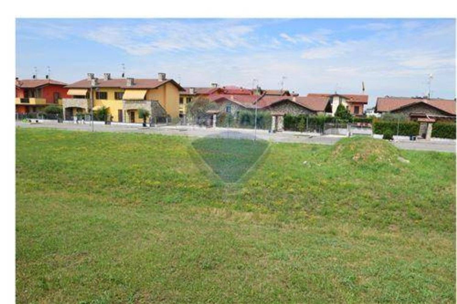 1520m² Land in Bolgare, Italy No. 58513