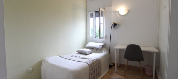 2 chambres Appartement à Marbella, Spain No. 42954 8