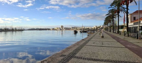 Apartamento de 3 dormitorios en Portimao, Portugal No. 107928 8