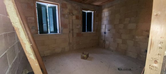 250m² Building in Badia Polesine, Italy No. 320380 9