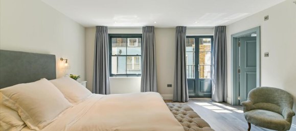 4 bedrooms House in London, United Kingdom No. 7012 11