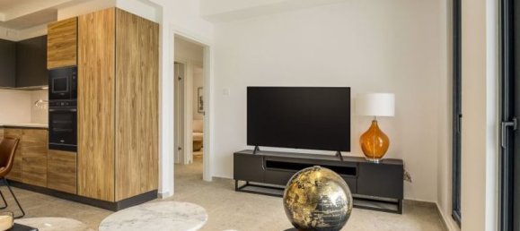 2 bedrooms Apartment in Agios Tychonas, Cyprus No. 9385 11