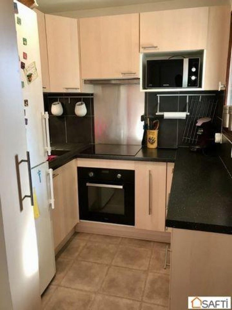 Apartamento de 2 dormitorios en Frejus, France No. 15314