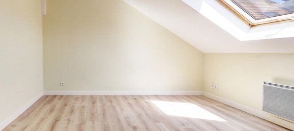 2 Schlafzimmer Wohnung in Reims, France, Nr. 213606 5