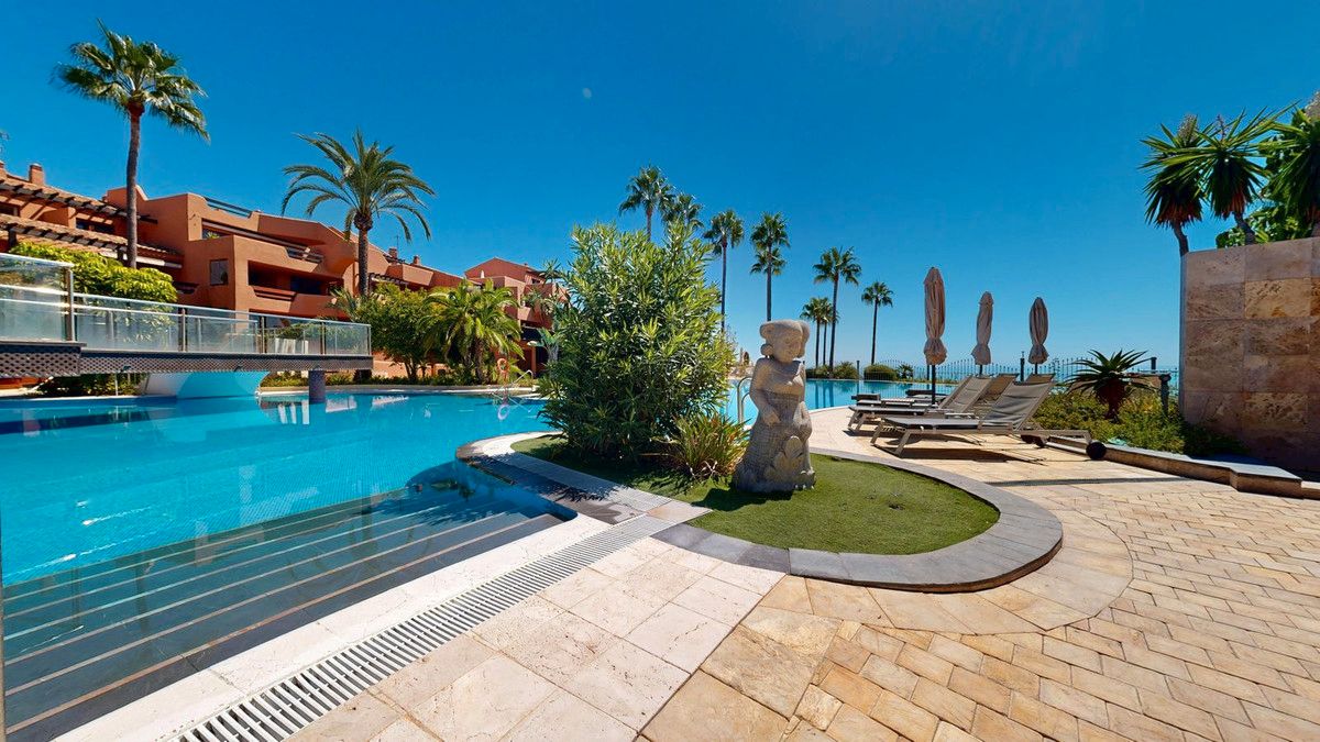 2 Schlafzimmer Wohnung in Estepona, Spain, Nr. 282872