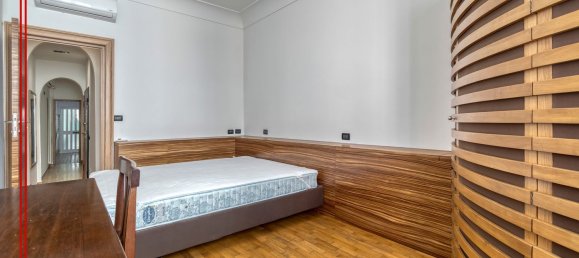 3 bedrooms Apartment in Bologna, Italy No. 352620 19