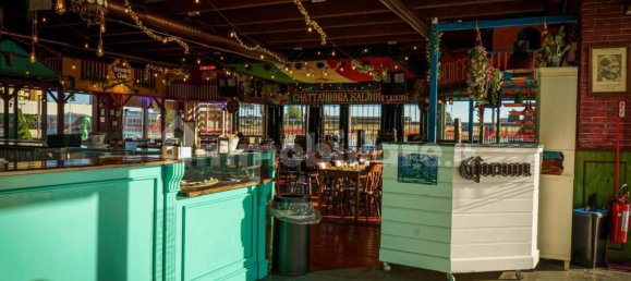 5 rooms Commercial property in Pomezia, Italy No. 317275 3