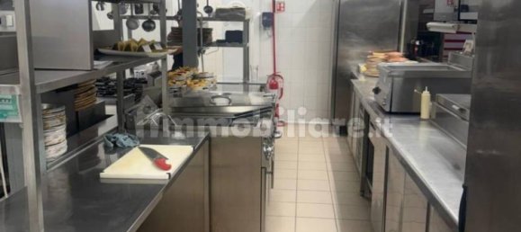 5 rooms Commercial property in Pomezia, Italy No. 317275 39