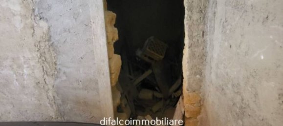 28m² Warehouse in Agrigento, Italy No. 353890 8