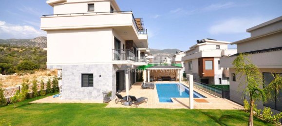 Villa 4+1 in Kalkan, Turkey No. 22695 3
