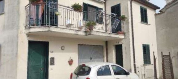4 rooms Apartment in Saludecio, Italy No. 13257 2