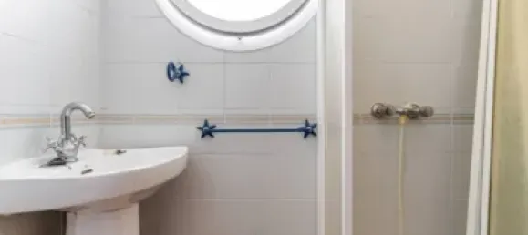 Adosado de 5 dormitorios en Cádiz, Spain No. 172558 20