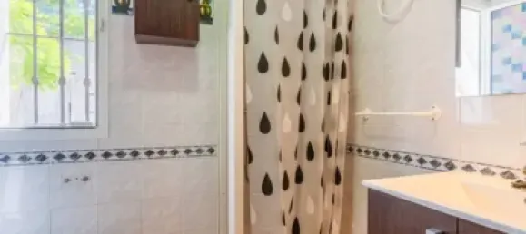 Adosado de 5 dormitorios en Cádiz, Spain No. 172558 11