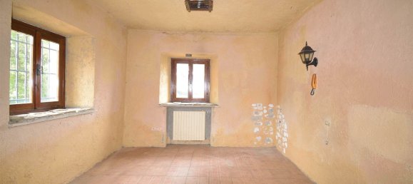 Casa de 30 divisões em Montefiorino, Italy N.º 206941 22