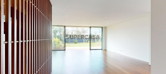 3 bedrooms Villa in Cascais, Portugal No. 151052 7