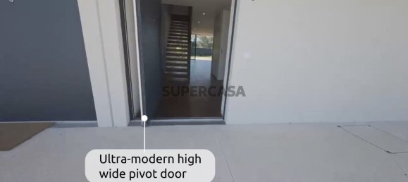 3 bedrooms Villa in Cascais, Portugal No. 151052 36