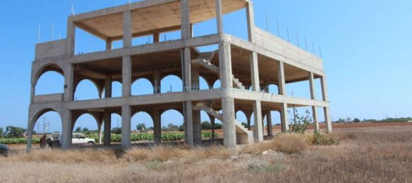 5 bedrooms House in Ayia Napa, Cyprus No. 23822 2