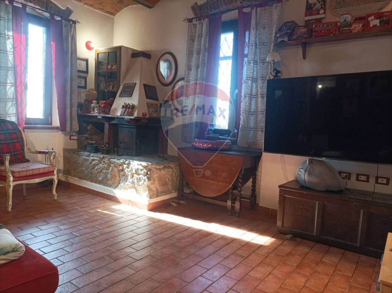 2 bedrooms Villa in Piombino, Italy No. 82763
