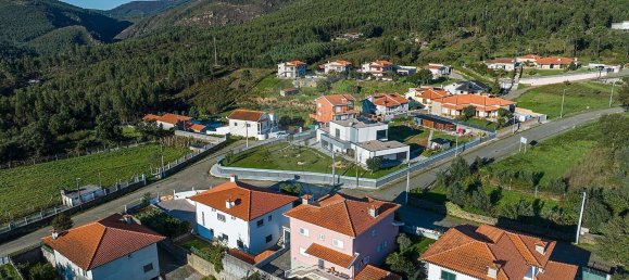 4 bedrooms House in Penafiel, Portugal No. 22723 40