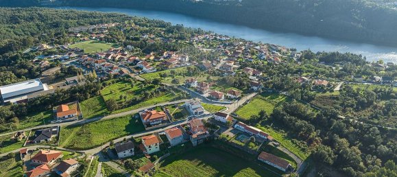 4 bedrooms House in Penafiel, Portugal No. 22723 5