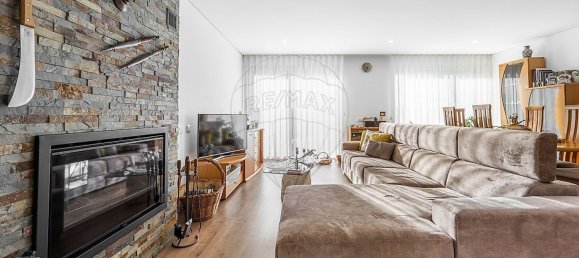 4 bedrooms House in Penafiel, Portugal No. 22723 14