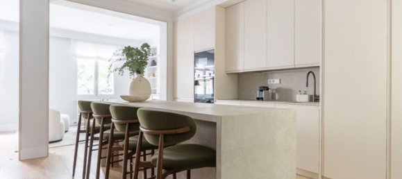 3 bedrooms Apartment in Madrid, Spain No. 77729 6