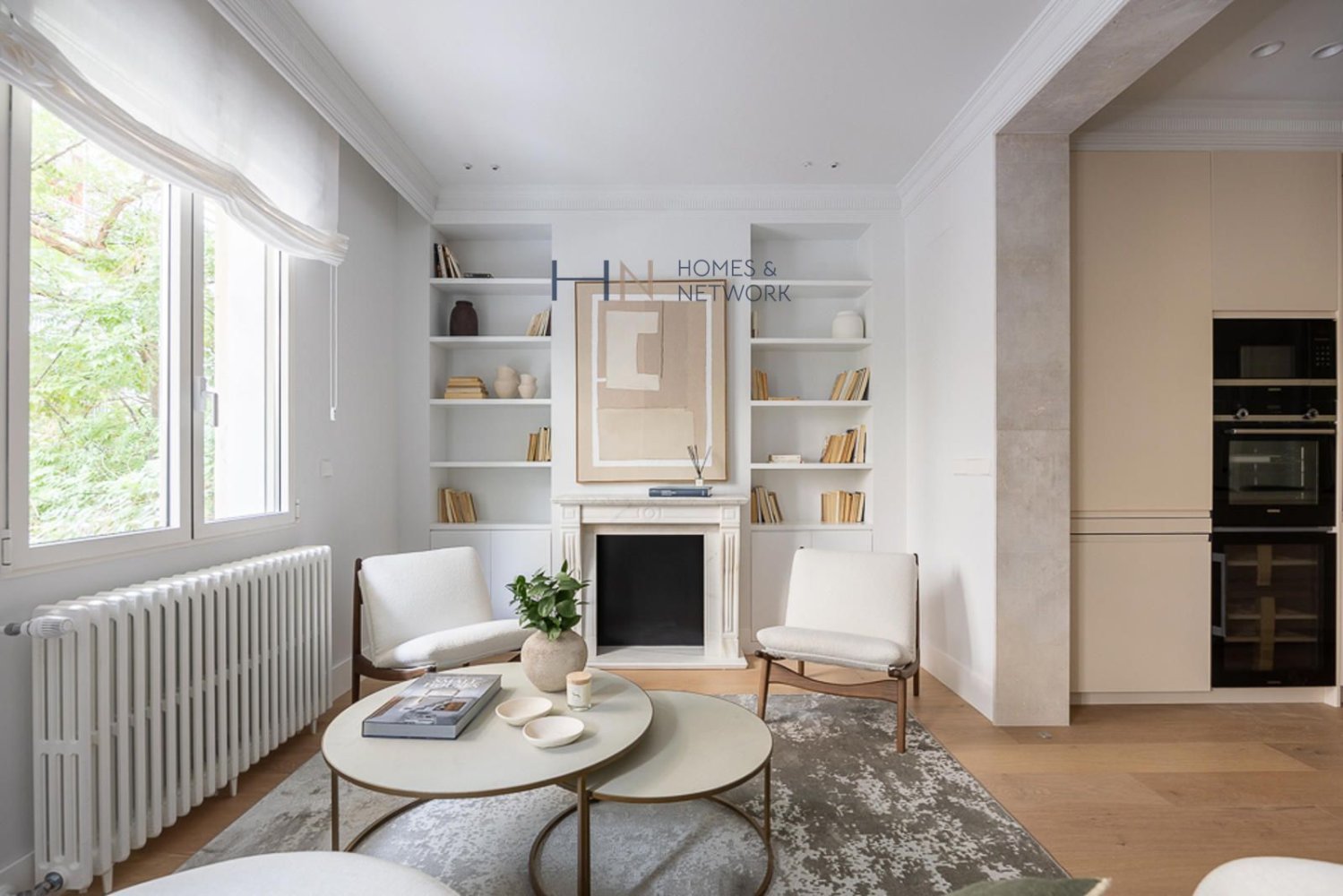 3 bedrooms Apartment in Madrid, Spain No. 77729