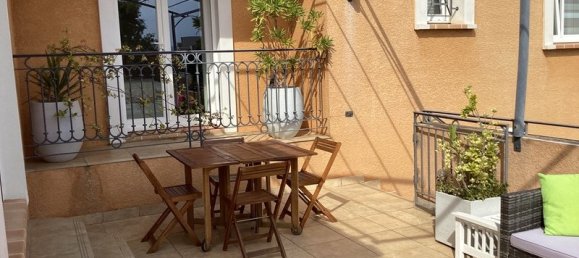 3 bedrooms Villa in Narbonne, France No. 196729 9