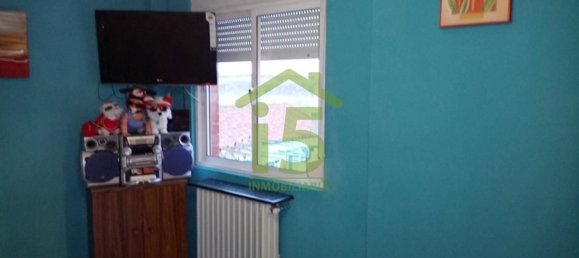 4 bedrooms Duplex in Leon, Spain No. 69066 4