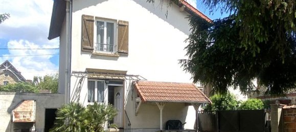 3 bedrooms House in Gagny, France No. 181171 2