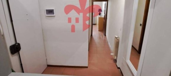 1 Schlafzimmer Wohnung in Florence, Italy, Nr. 358773 2