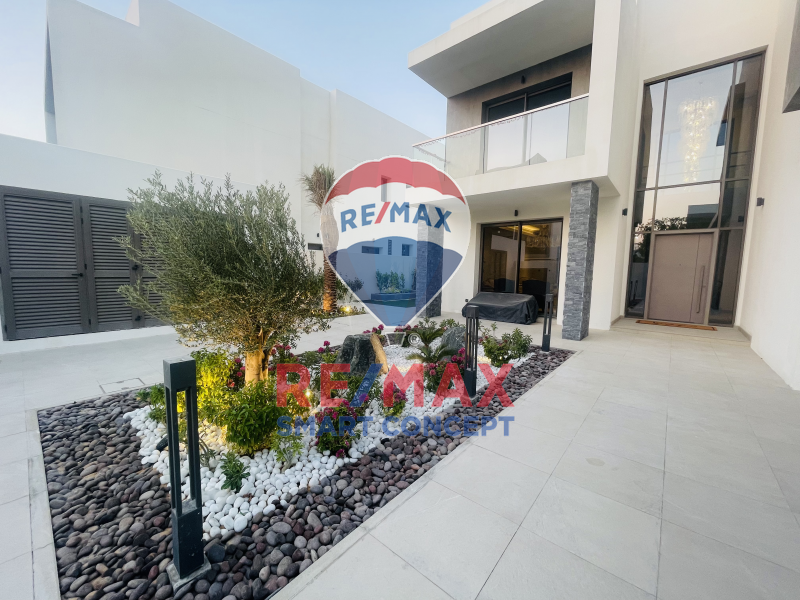 4 bedrooms Townhouse in Yas Island, UAE No. 22527