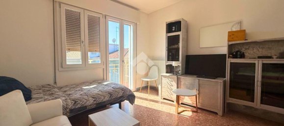 3 rooms Apartment in Mogliano Veneto, Italy No. 38356 3