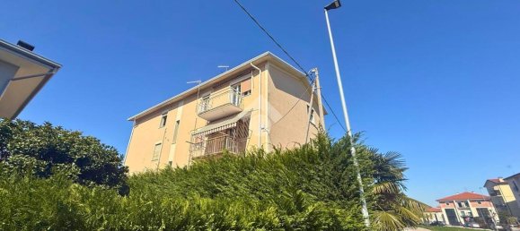 3 rooms Apartment in Mogliano Veneto, Italy No. 38356 18