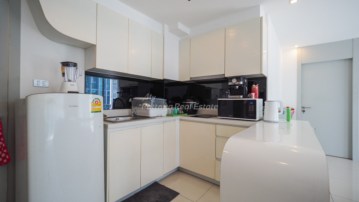 2 bedrooms Condo in Pattaya, Thailand No. 5384