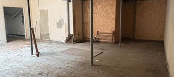 Gewerbliche Immobilie in Rouen, France 135m², Nr. 362392 4