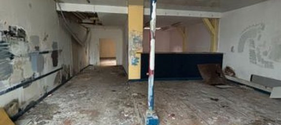 Gewerbliche Immobilie in Rouen, France 135m², Nr. 362392 3