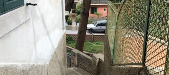 Apartamento de 4 habitaciónes en Messina, Italy No. 220565 30