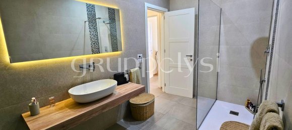 3غرفة شقة في Pozzuoli, Italy رقم 134243 13