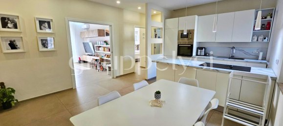 3غرفة شقة في Pozzuoli, Italy رقم 134243 7